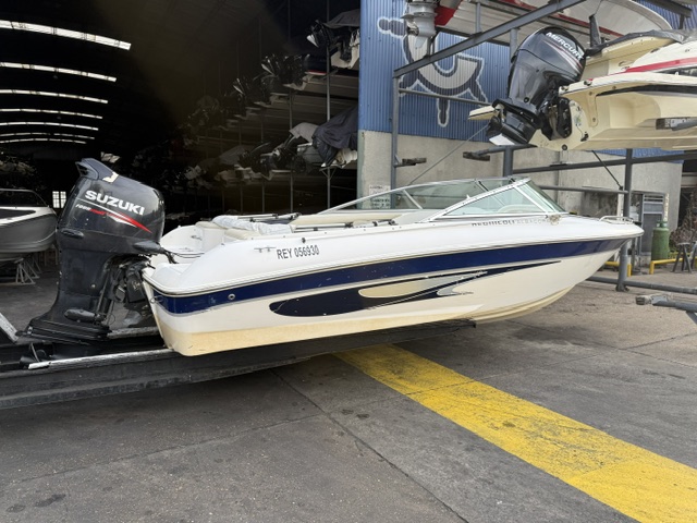 Albacora 2011 Suzuki 140 hp 4 t 